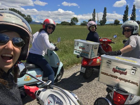 balade à scooter en drôme provençale